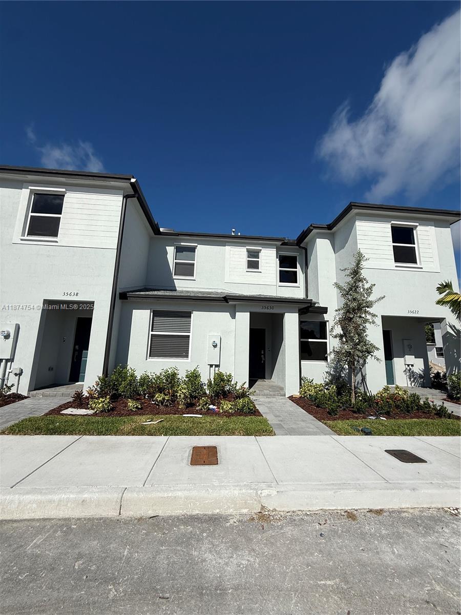 Experience the opportunity to reside in a newly constructed townhome within the Del Mar community.This Residence features 3 bedrooms and 3 bathrooms,with one bedroom conveniently located on the first floor, suit for use as an office or for individuals who prefer to avoid stairs. Two parking spaces in front of property.The house equipped with brand-new kitchen appliances and a washer/dryer. Fiber internet connections are available to accommodate all your devices.The property is in close proximity to the Florida Turnpike,Starbucks,Cracker Barrel,various shops, bowling alleys, and additional dining options. The Keys are so nearby that you may find yourself visiting them every day of the week.Clubhouse and pool are not available at this time but will be ready soon(Fall 2025-Spring 2026).