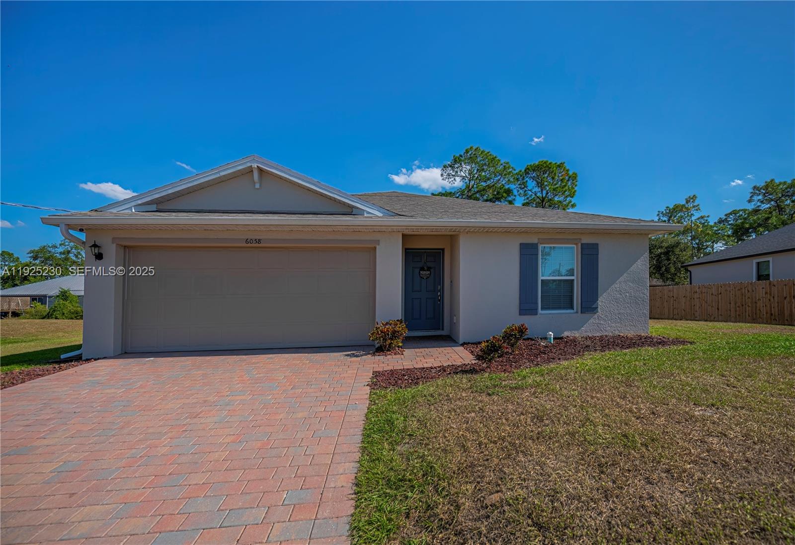 Port Labelle - Residential