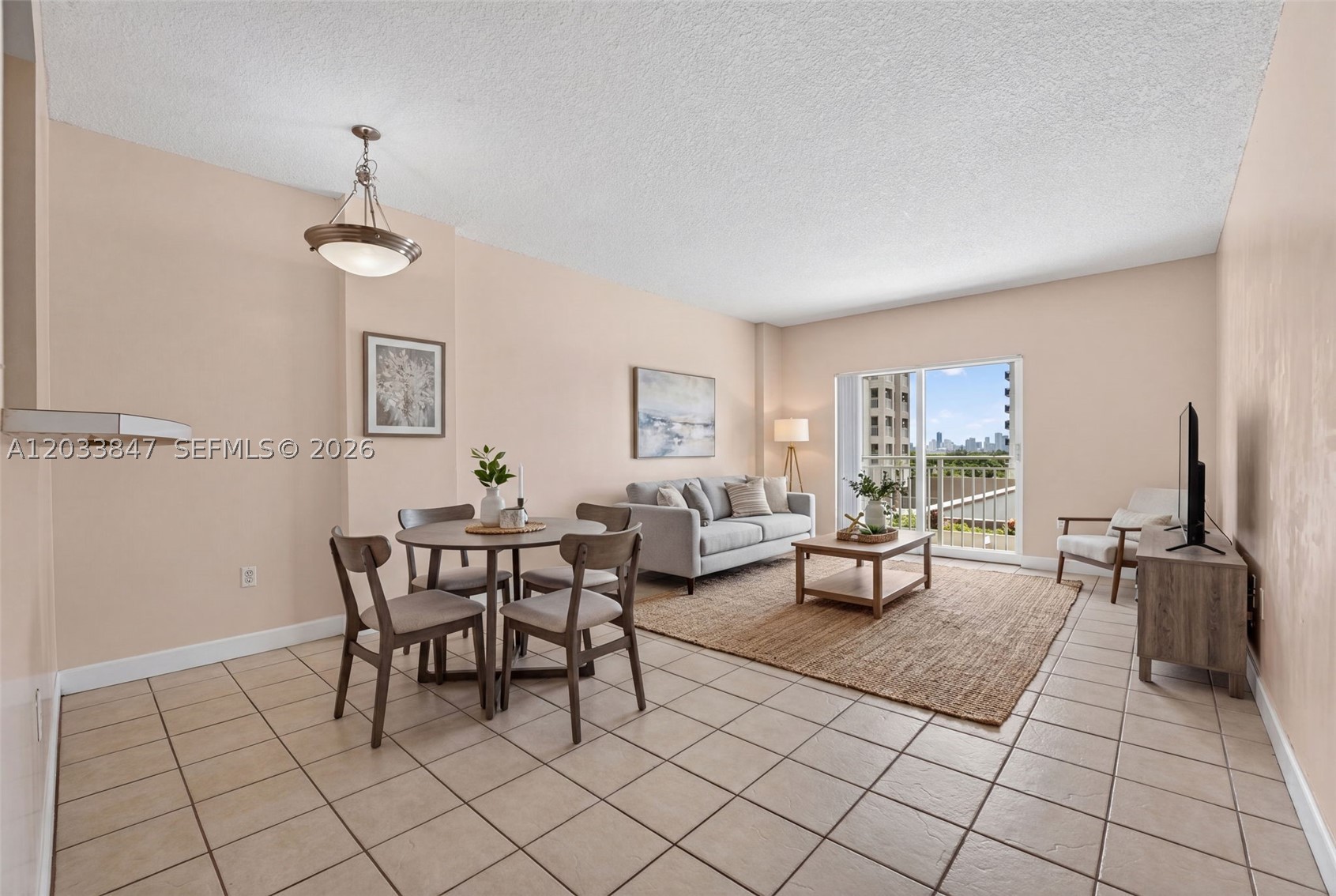 DOUGLAS GRAND CONDO - Residential Lease