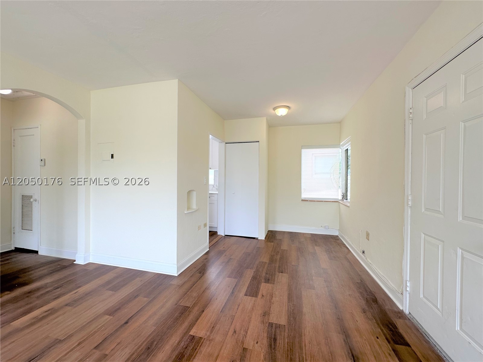 ISLE OF NORMANDY MIAMI VI - Residential Lease