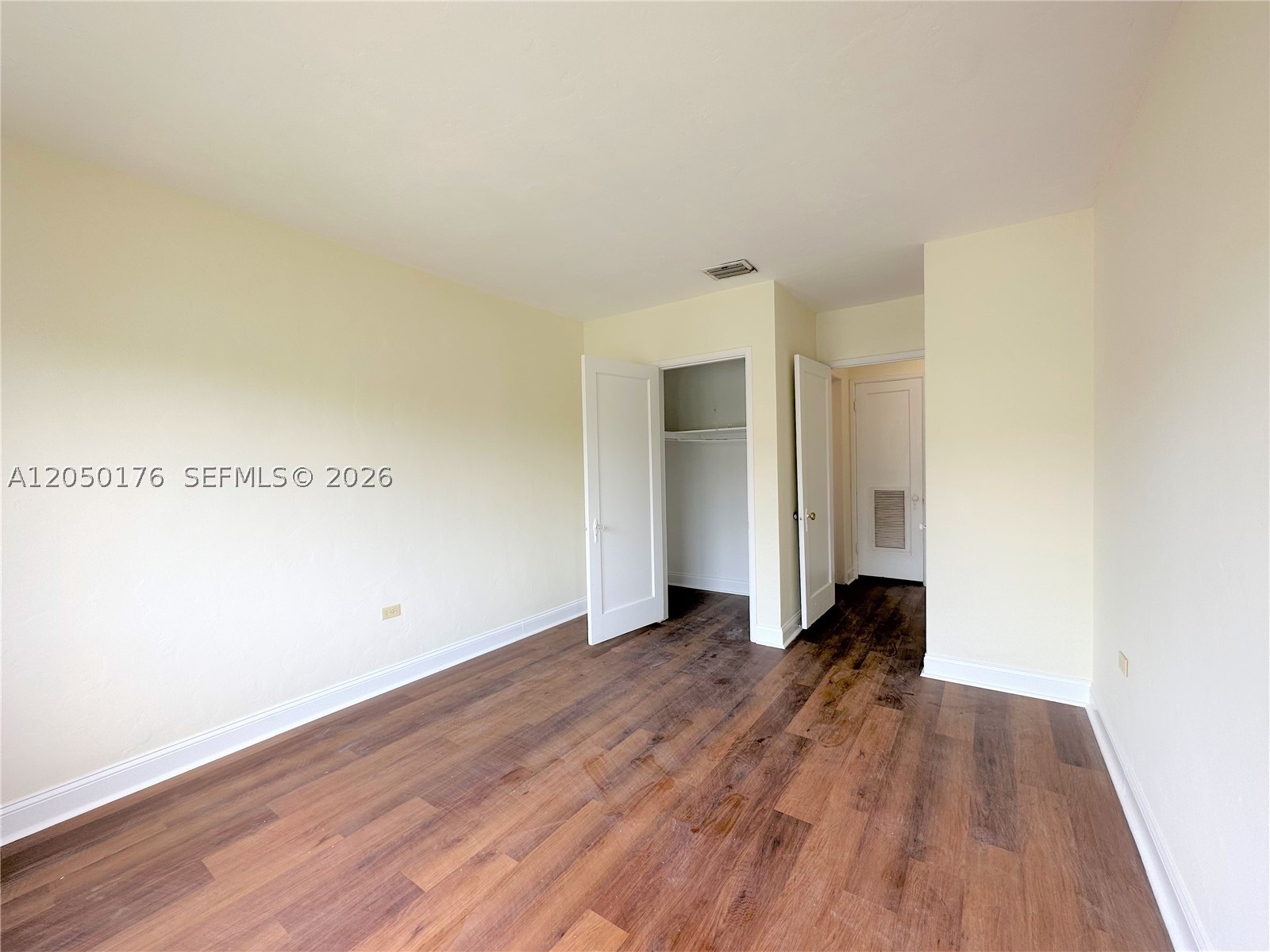 ISLE OF NORMANDY MIAMI VI - Residential Lease