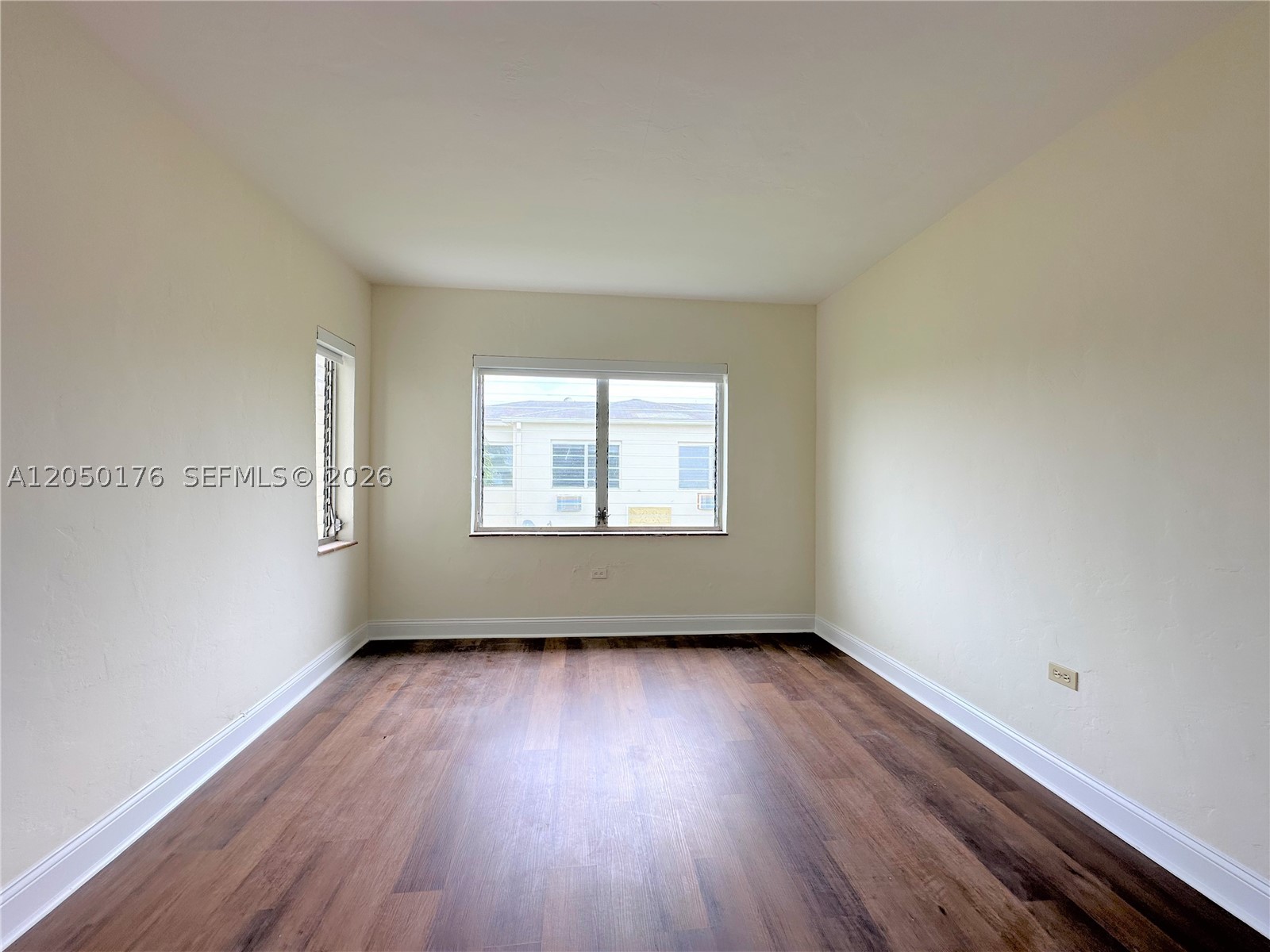 ISLE OF NORMANDY MIAMI VI - Residential Lease