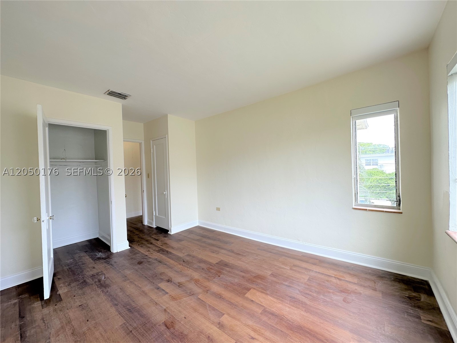 ISLE OF NORMANDY MIAMI VI - Residential Lease