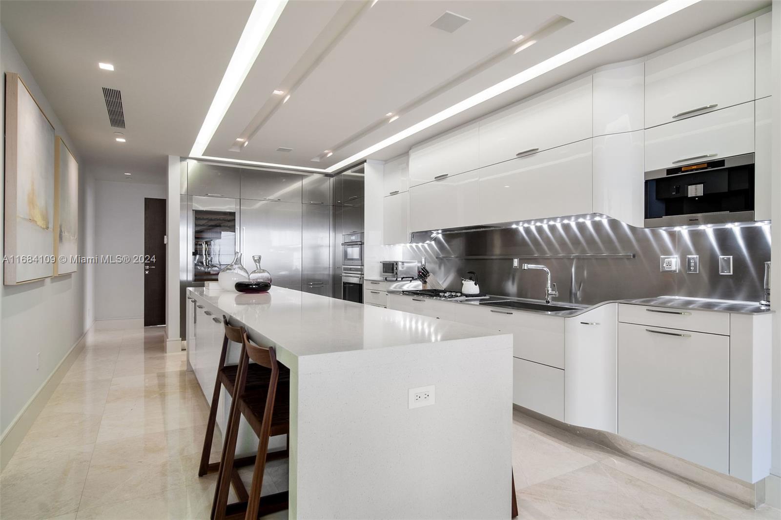 BAL HARBOUR NORTH SOUTH C - Residential