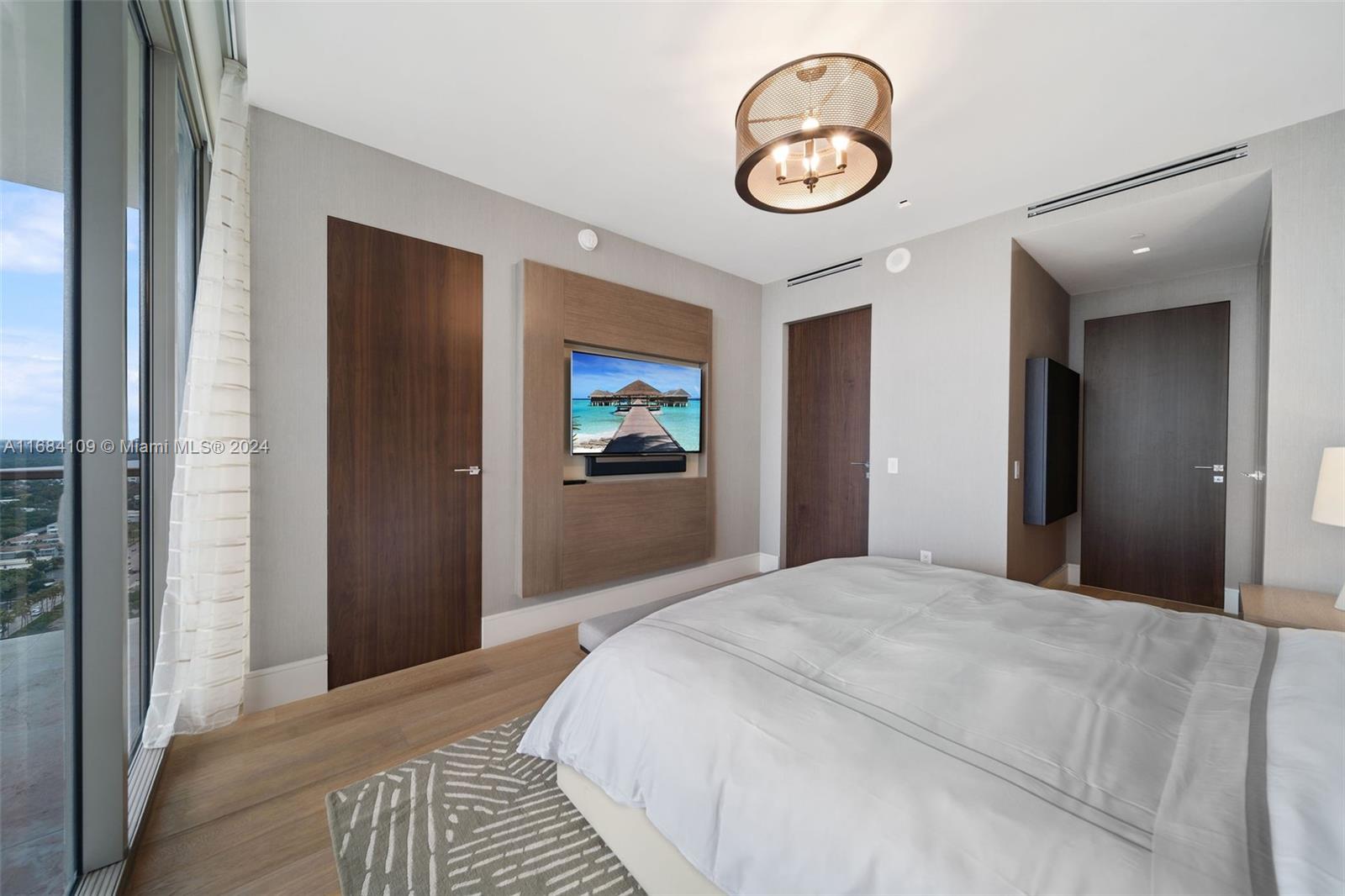 BAL HARBOUR NORTH SOUTH C - Residential