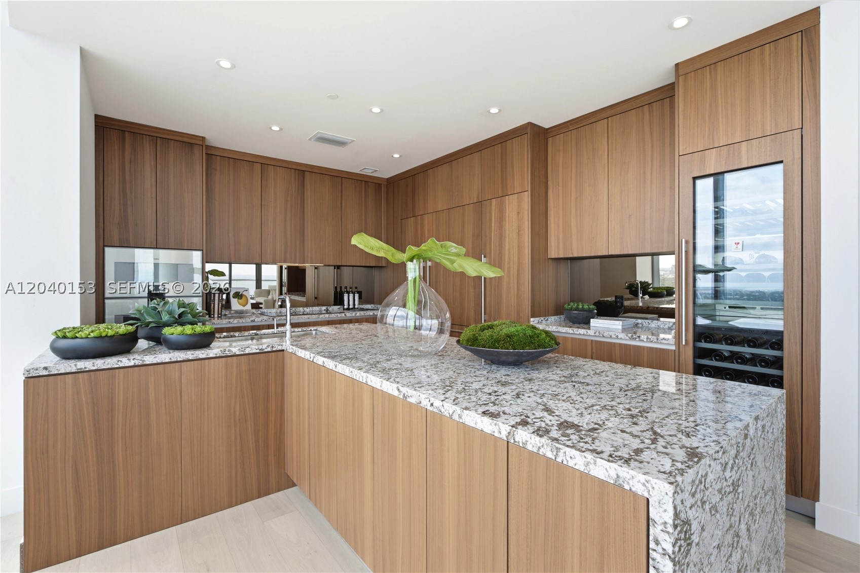 UNA RESIDENCES - Residential