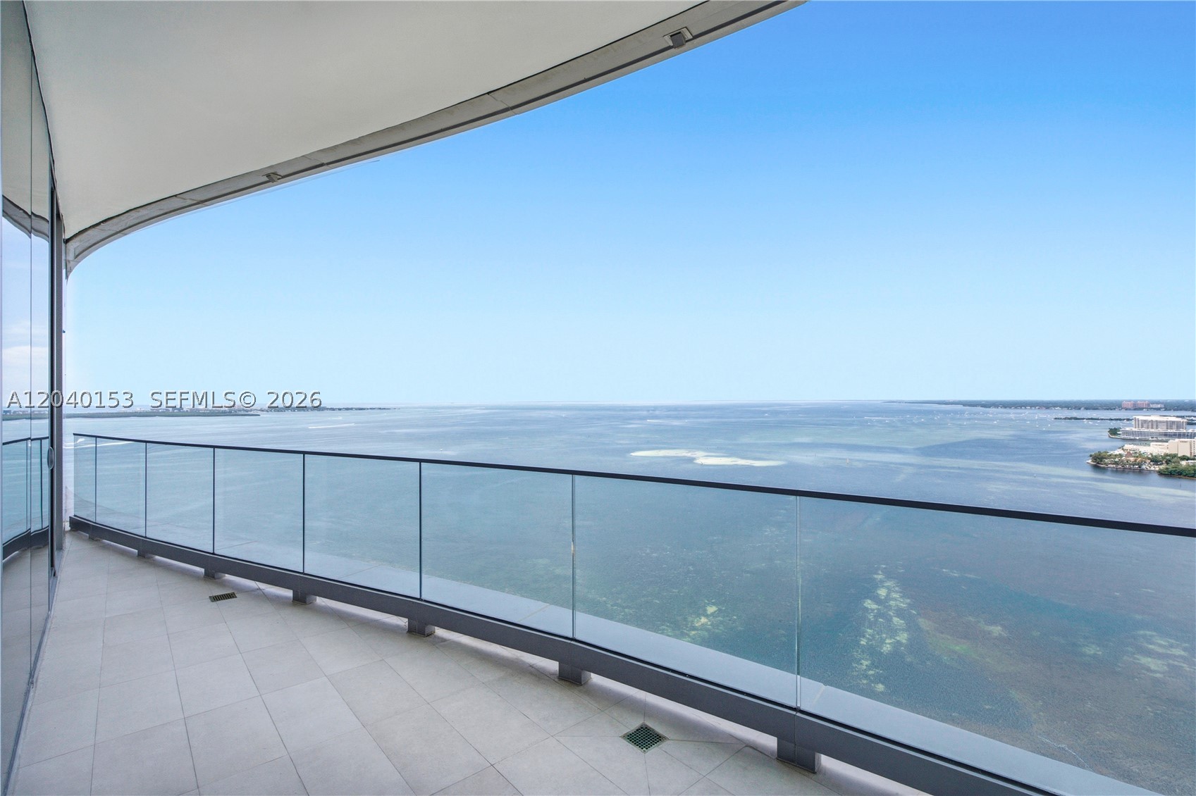 UNA RESIDENCES - Residential