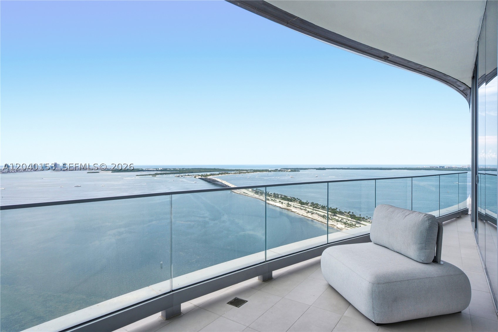 UNA RESIDENCES - Residential
