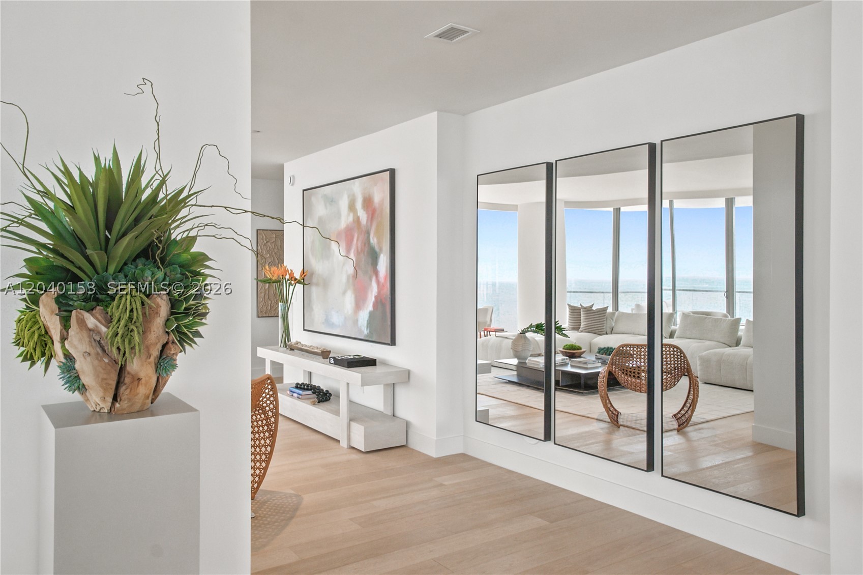 UNA RESIDENCES - Residential