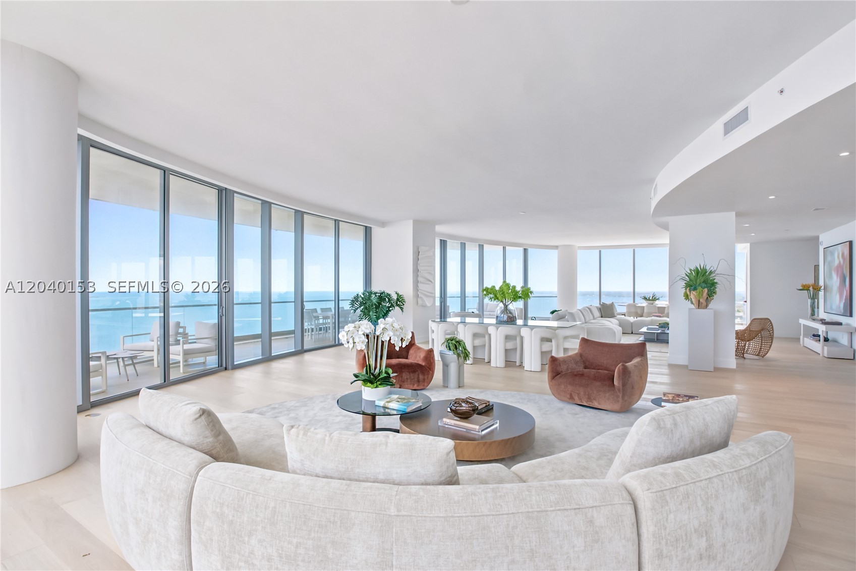 UNA RESIDENCES - Residential