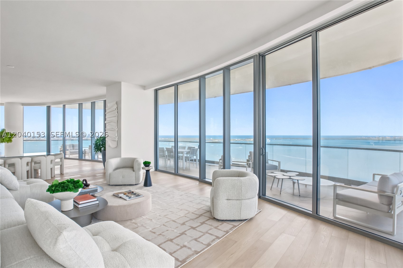 UNA RESIDENCES - Residential