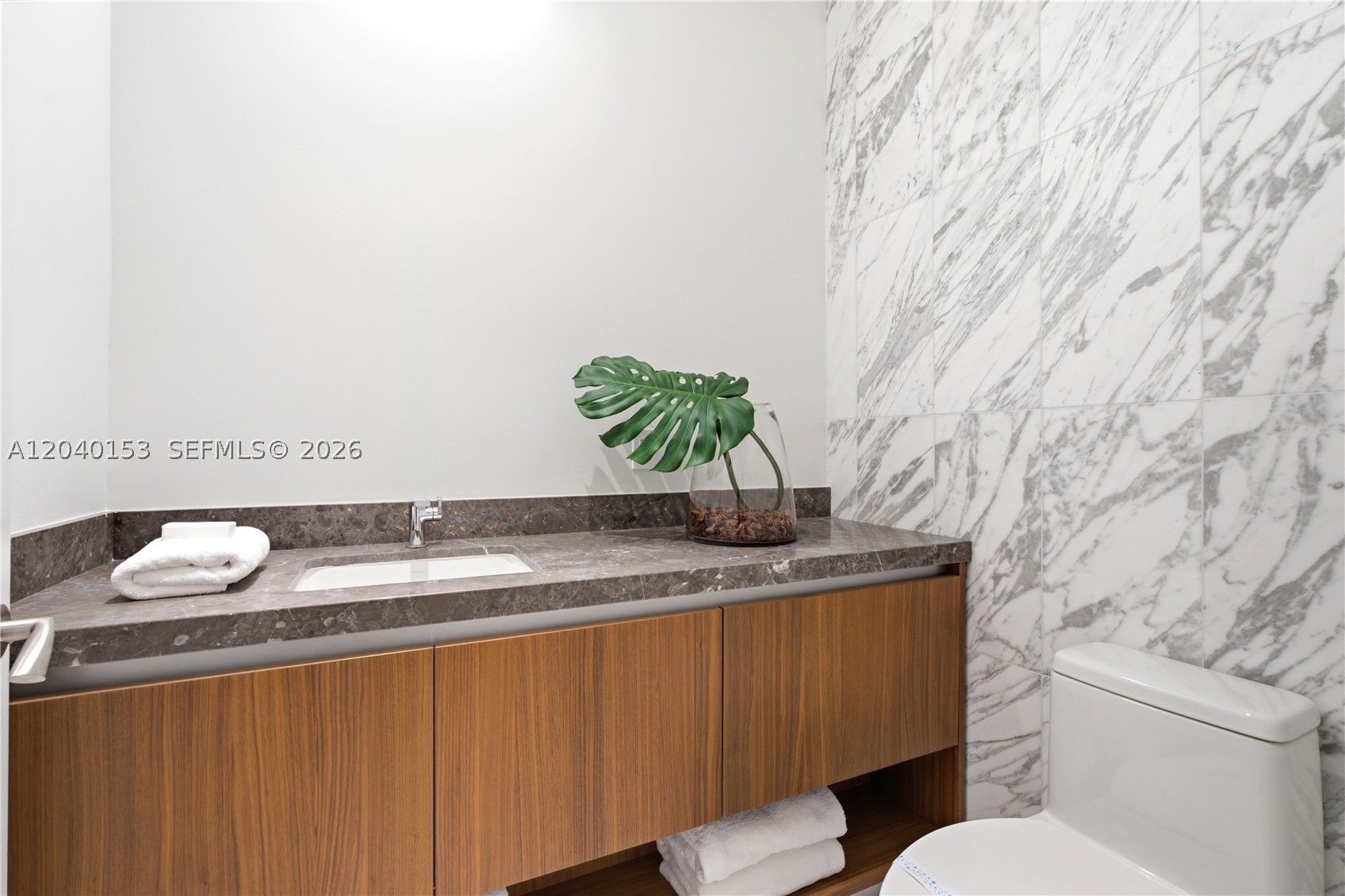 UNA RESIDENCES - Residential