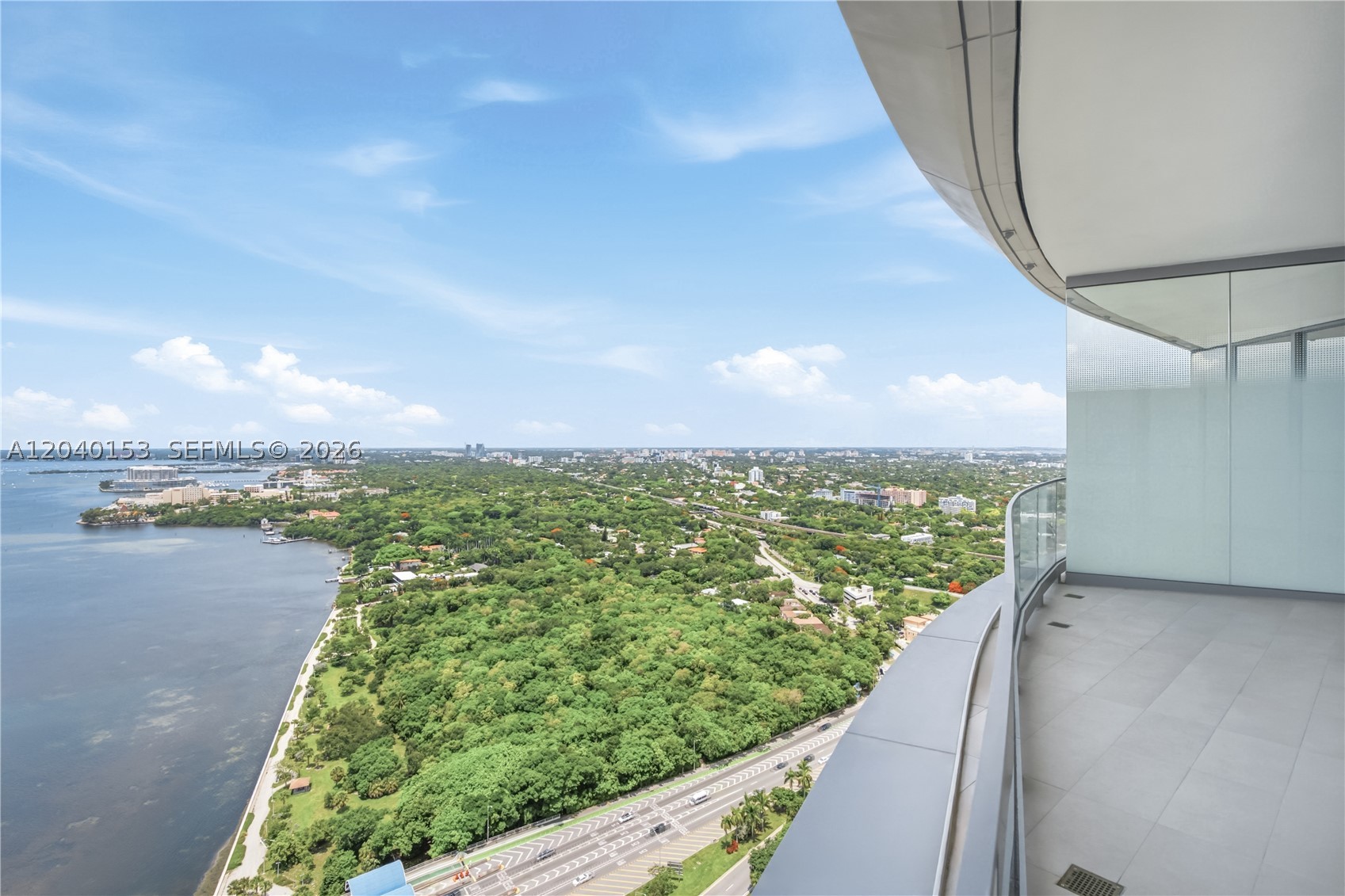 UNA RESIDENCES - Residential