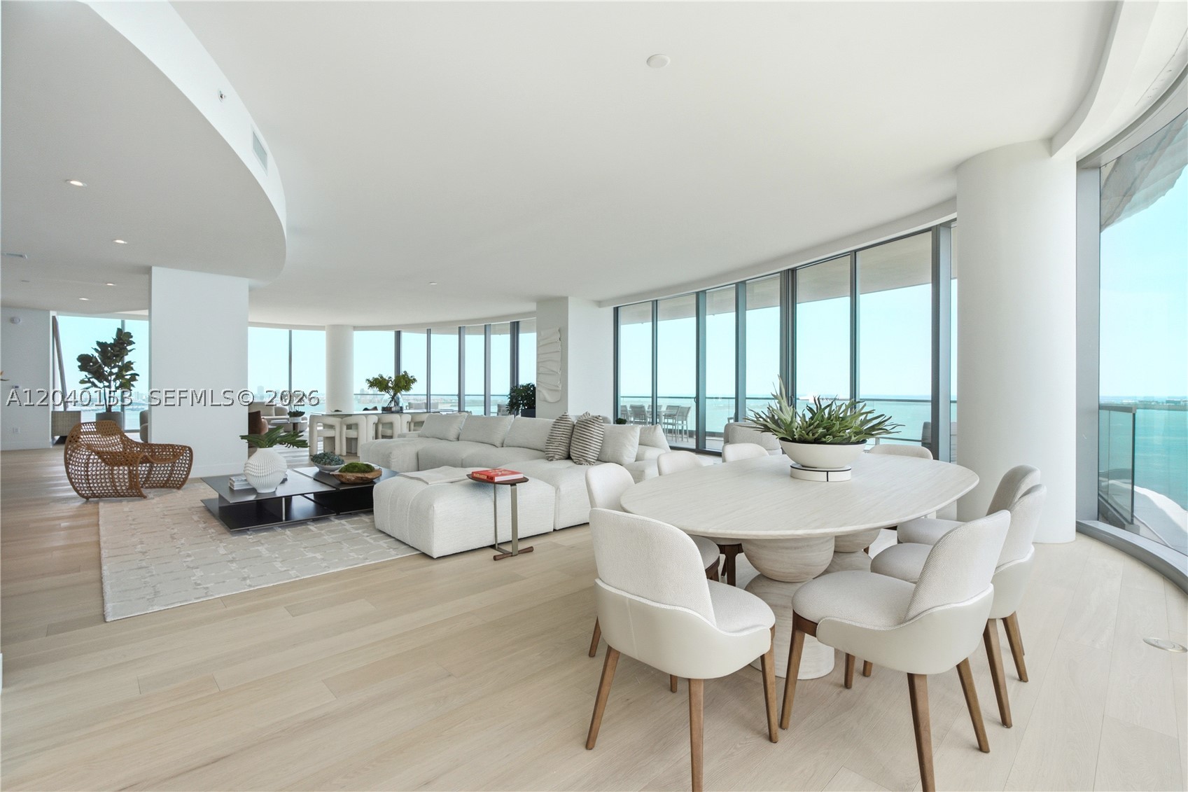 UNA RESIDENCES - Residential
