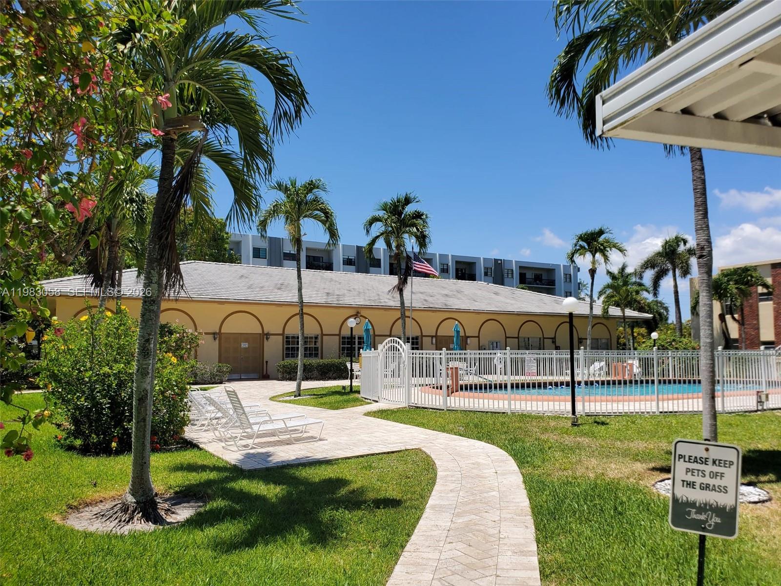 IRVINGTON GARDENS CONDO - Residential
