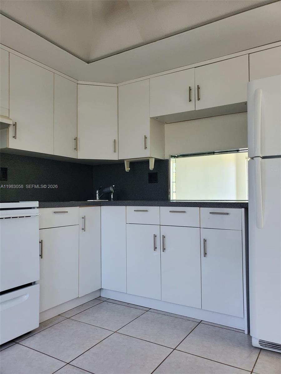 IRVINGTON GARDENS CONDO - Residential