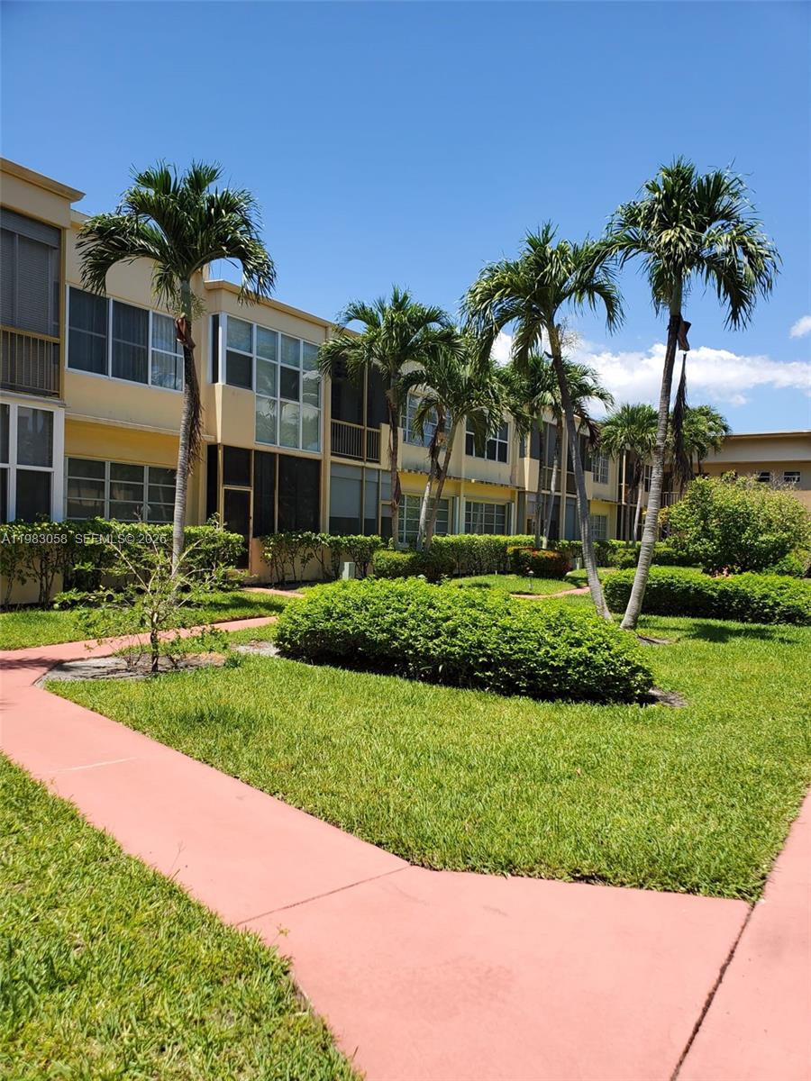 IRVINGTON GARDENS CONDO - Residential