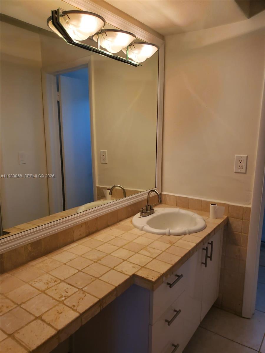 IRVINGTON GARDENS CONDO - Residential