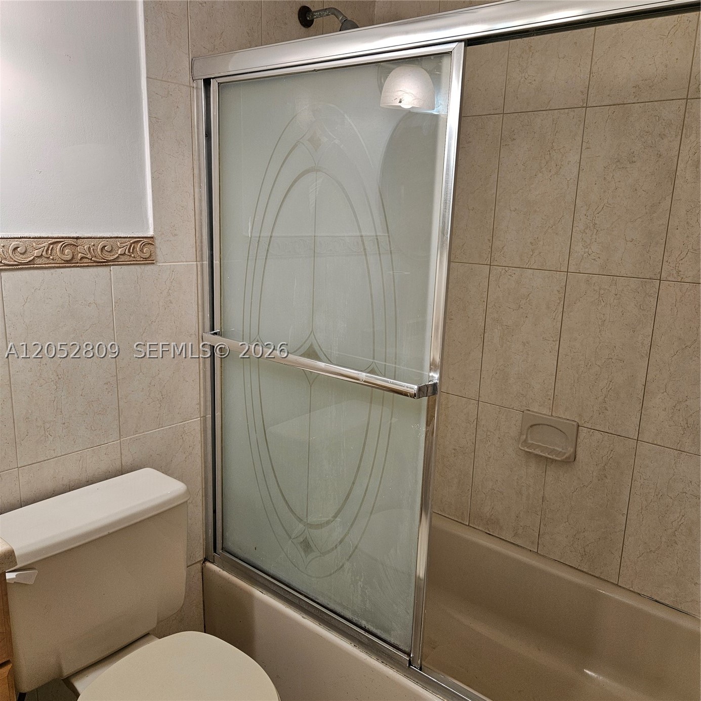 INTERNATIONAL PARK CONDO - Residential