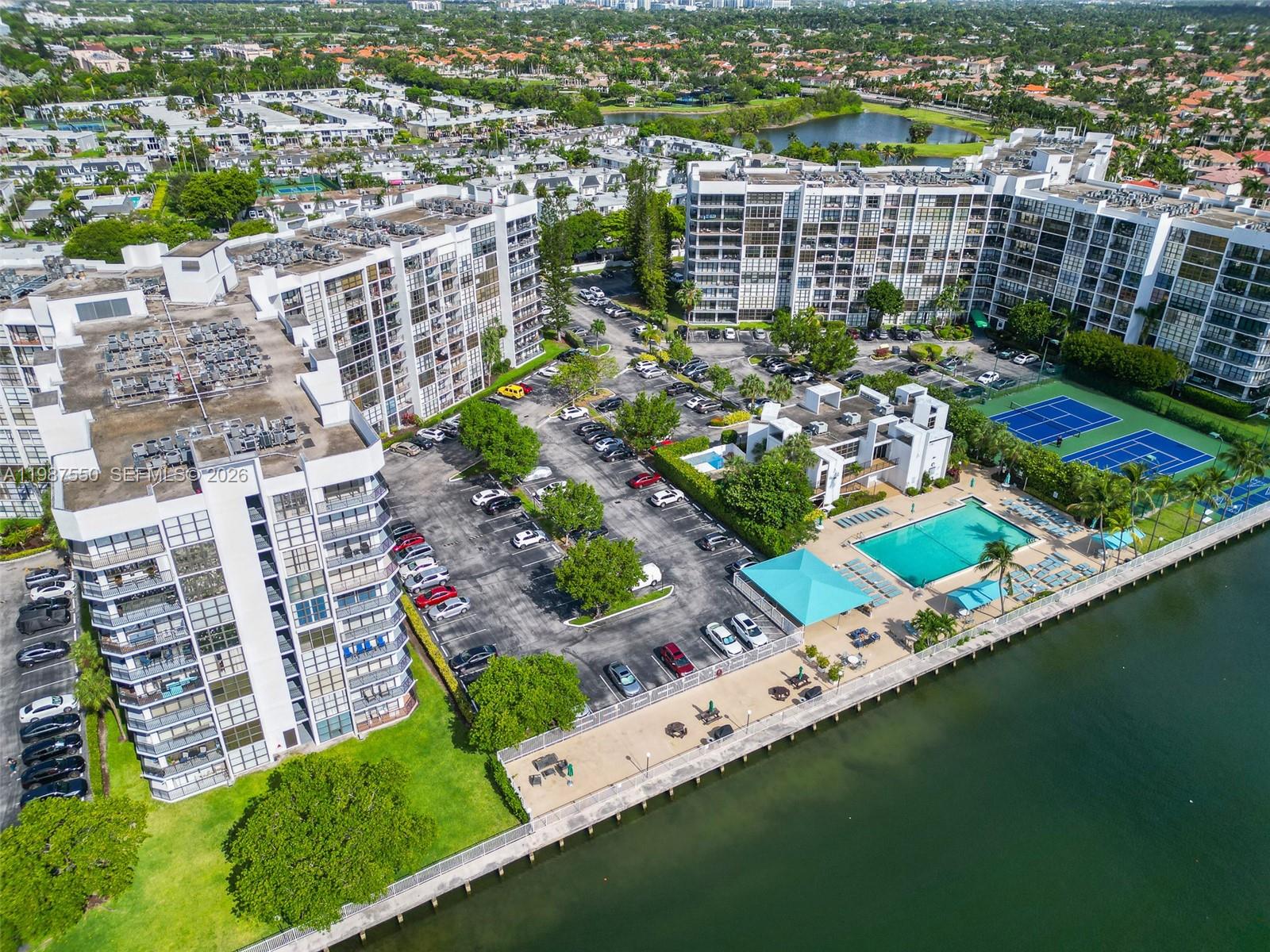 OCEANVIEW PARK CONDO - Residential