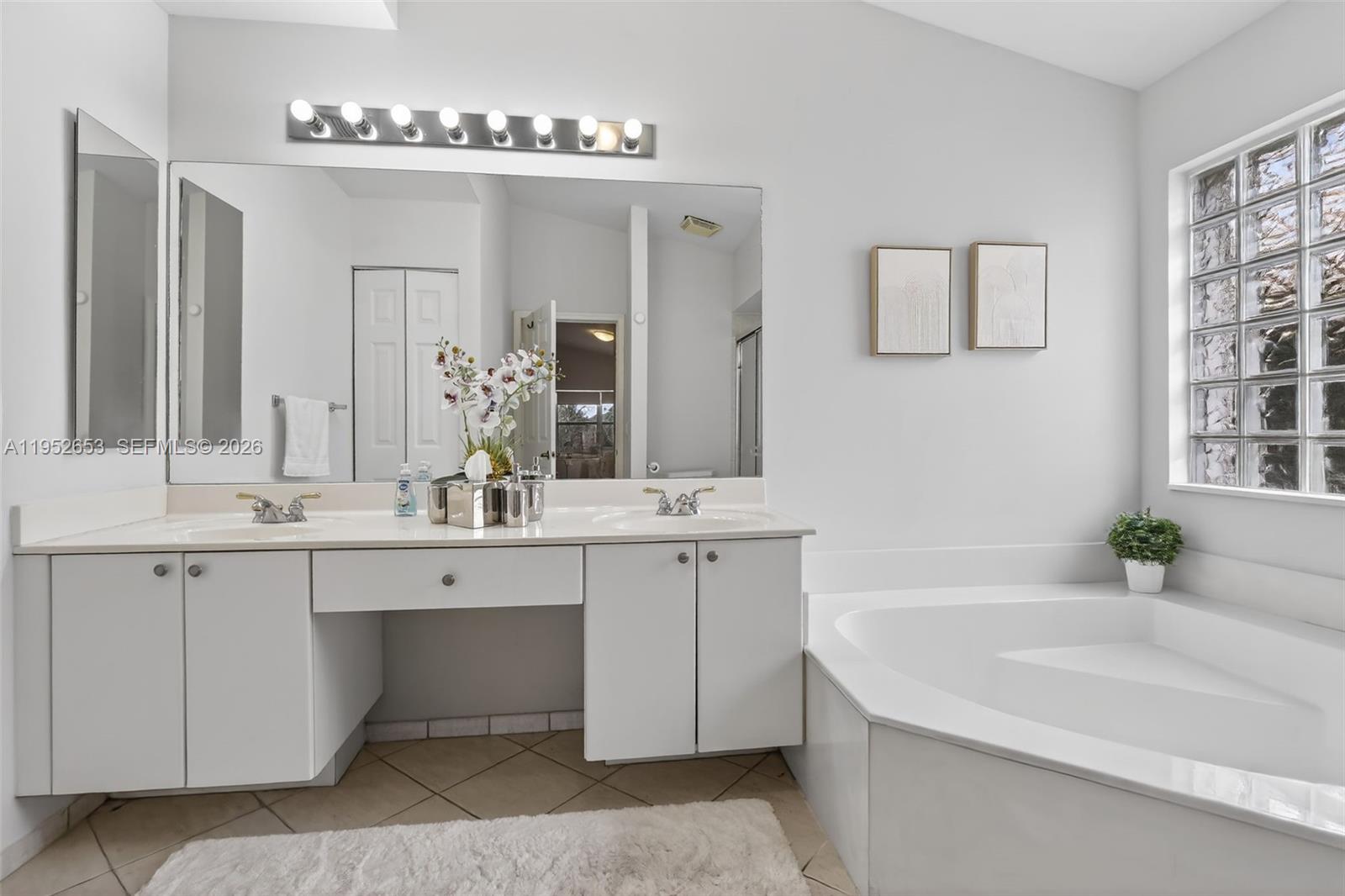 PEMBROKE FALLS PHASE 2 - Residential
