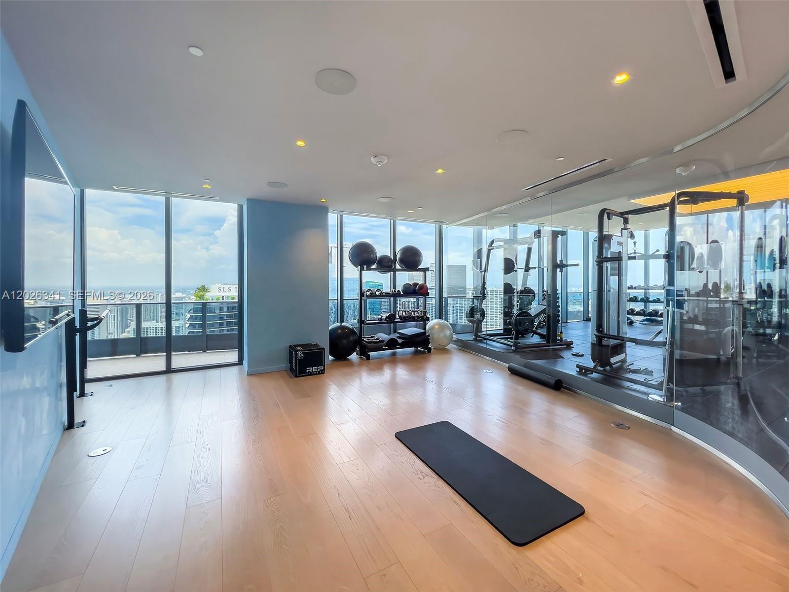 BRICKELL FLATIRON CONDO - Residential Lease