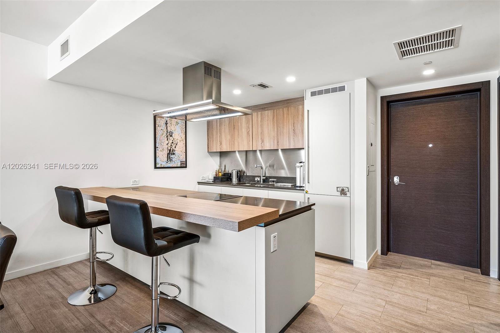 BRICKELL FLATIRON CONDO - Residential Lease