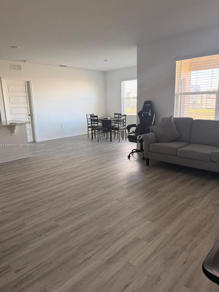 940855 - Residential