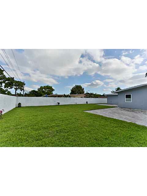 CORAL WAY PLAZA - Residential