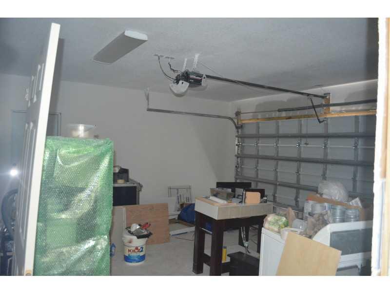 CORAL WAY PLAZA - Residential