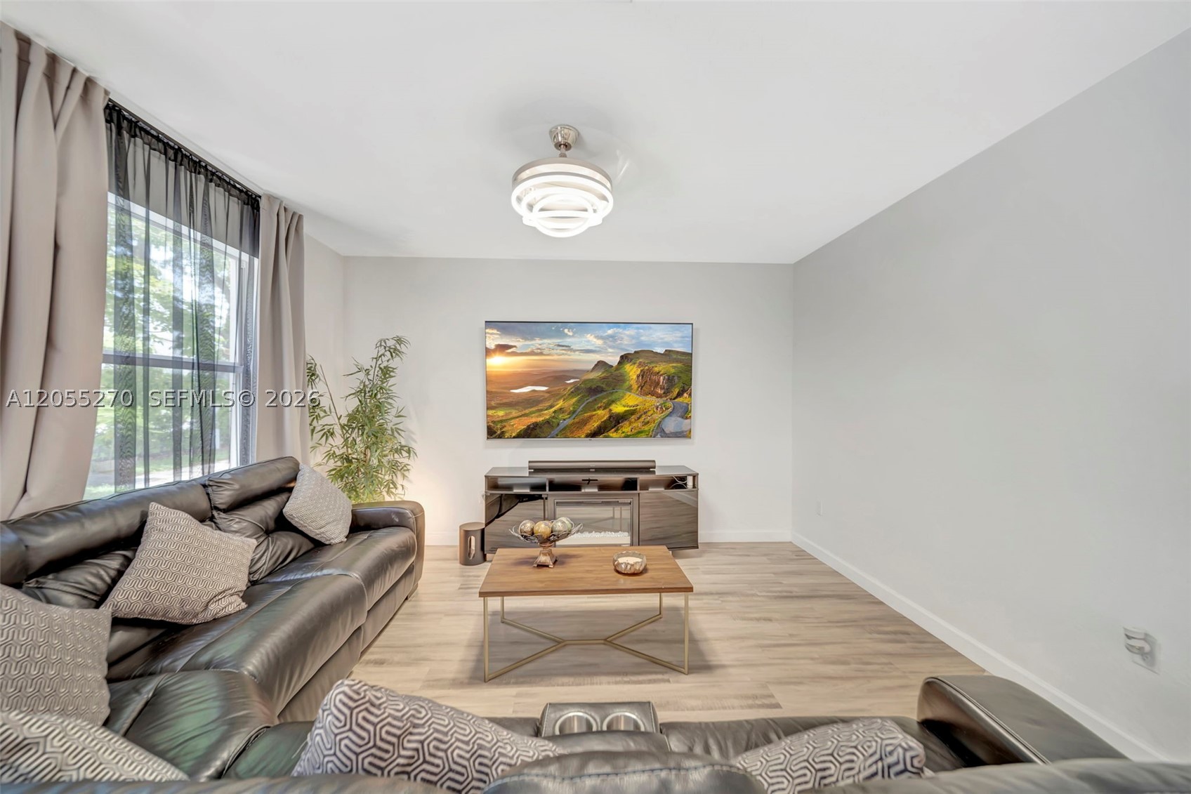 HOMESTEAD PARK OF COMMERC - Residential