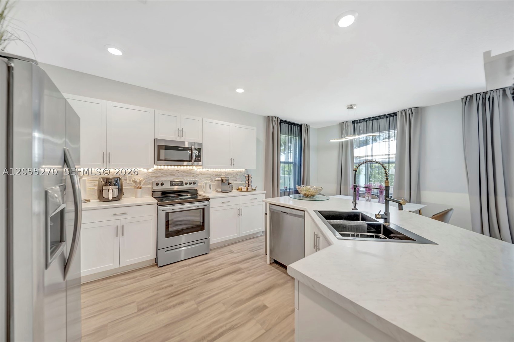 HOMESTEAD PARK OF COMMERC - Residential