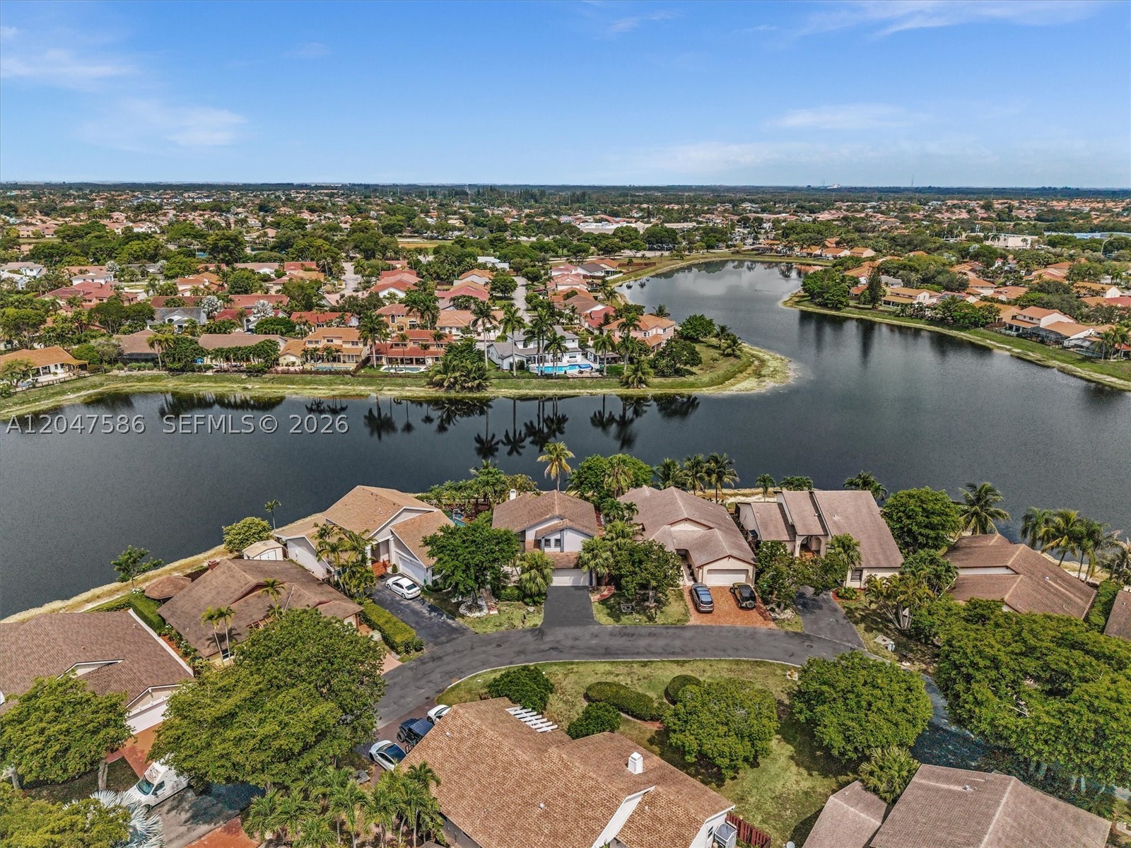 LAKES OF THE MEADOW PATIO - Residential
