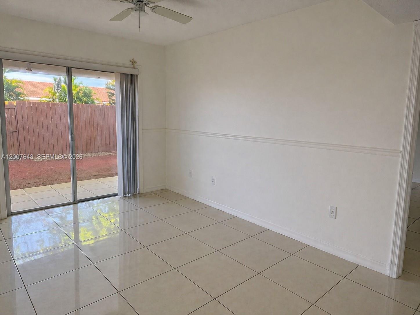 TENNIS VIEW CONDO PH I - Residential