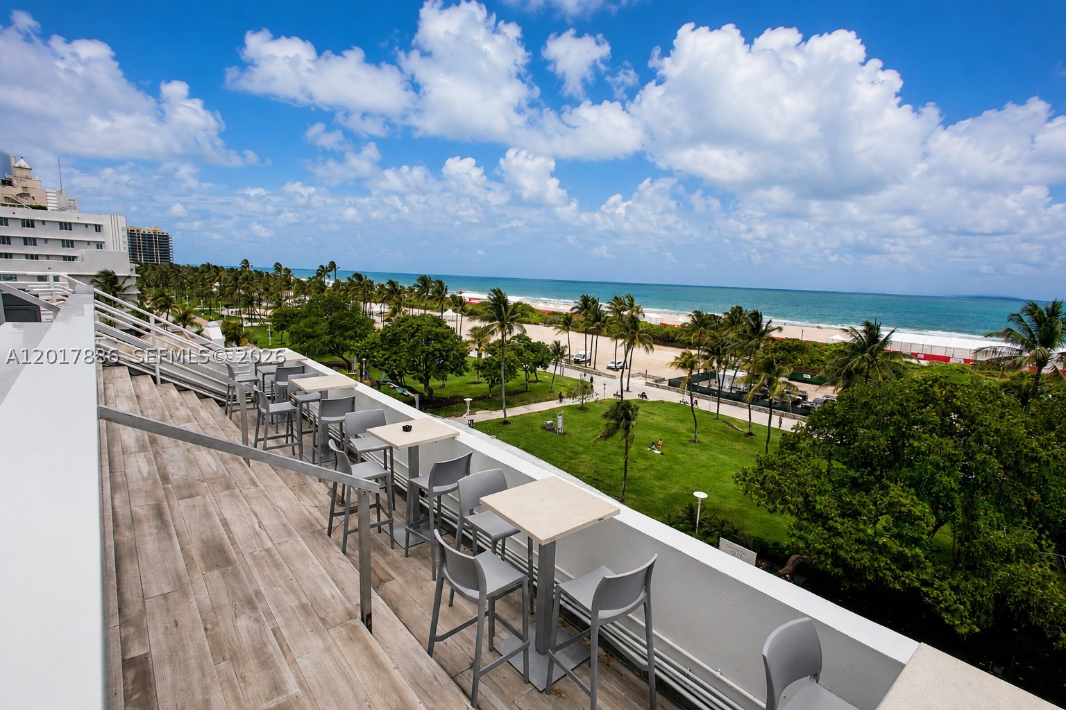 THE STRAND ON OCEAN DRIVE - Residential