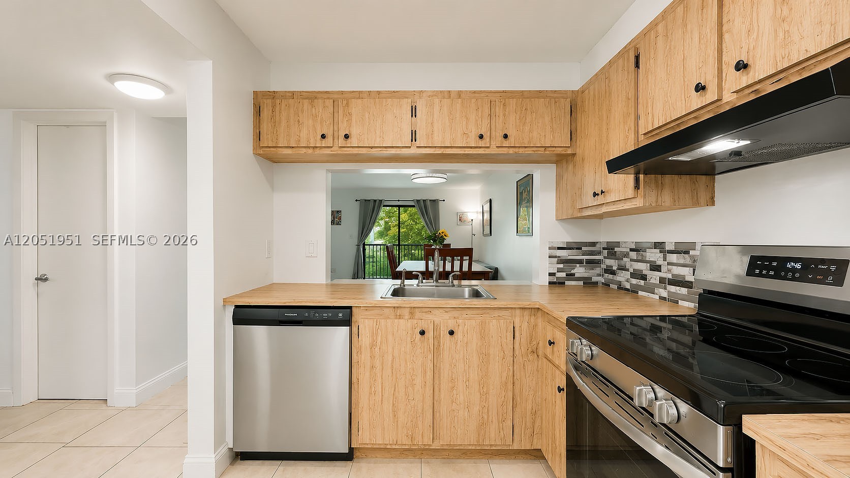 WATERSIDE VILLAGE THREE C - Residential