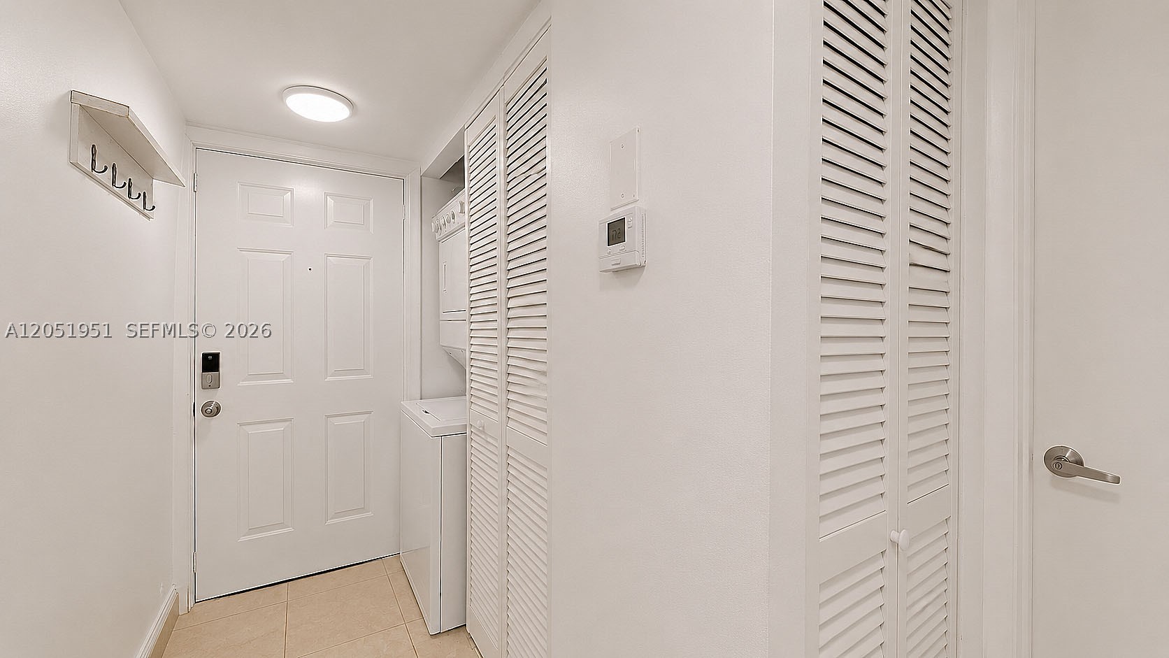 WATERSIDE VILLAGE THREE C - Residential