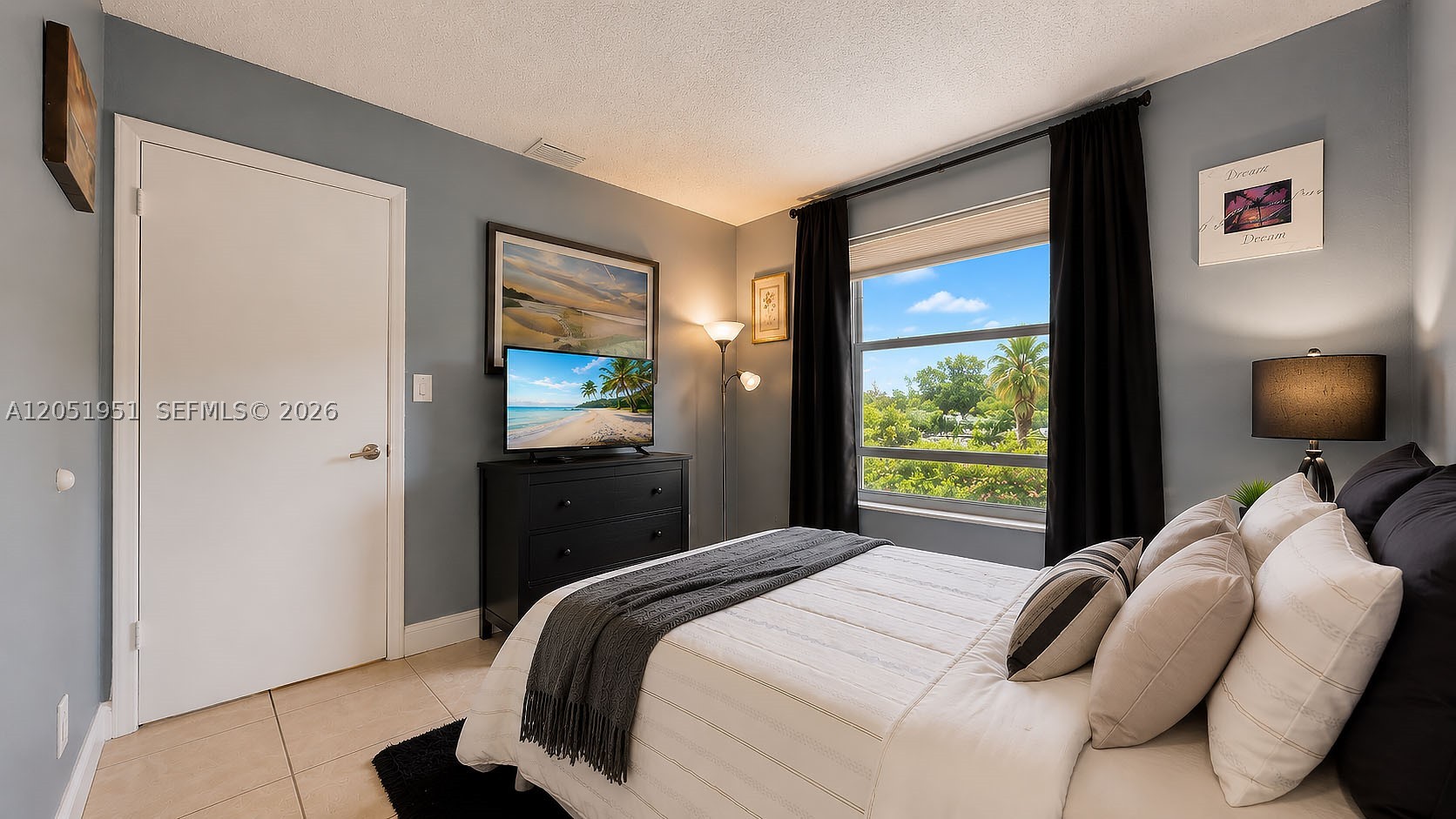 WATERSIDE VILLAGE THREE C - Residential