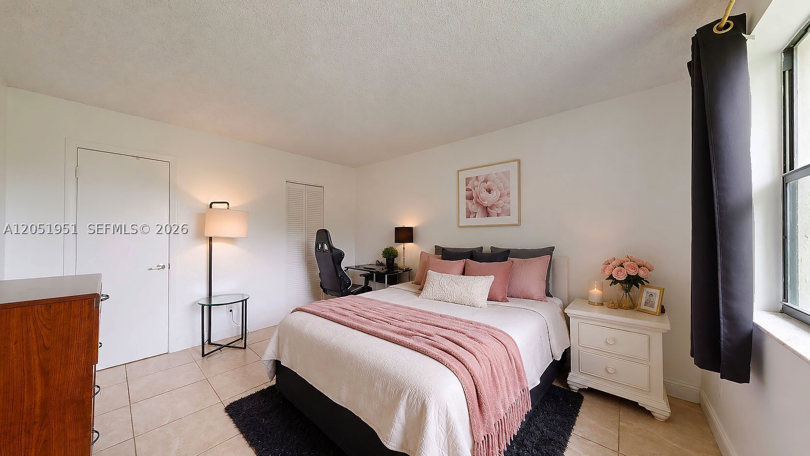 WATERSIDE VILLAGE THREE C - Residential
