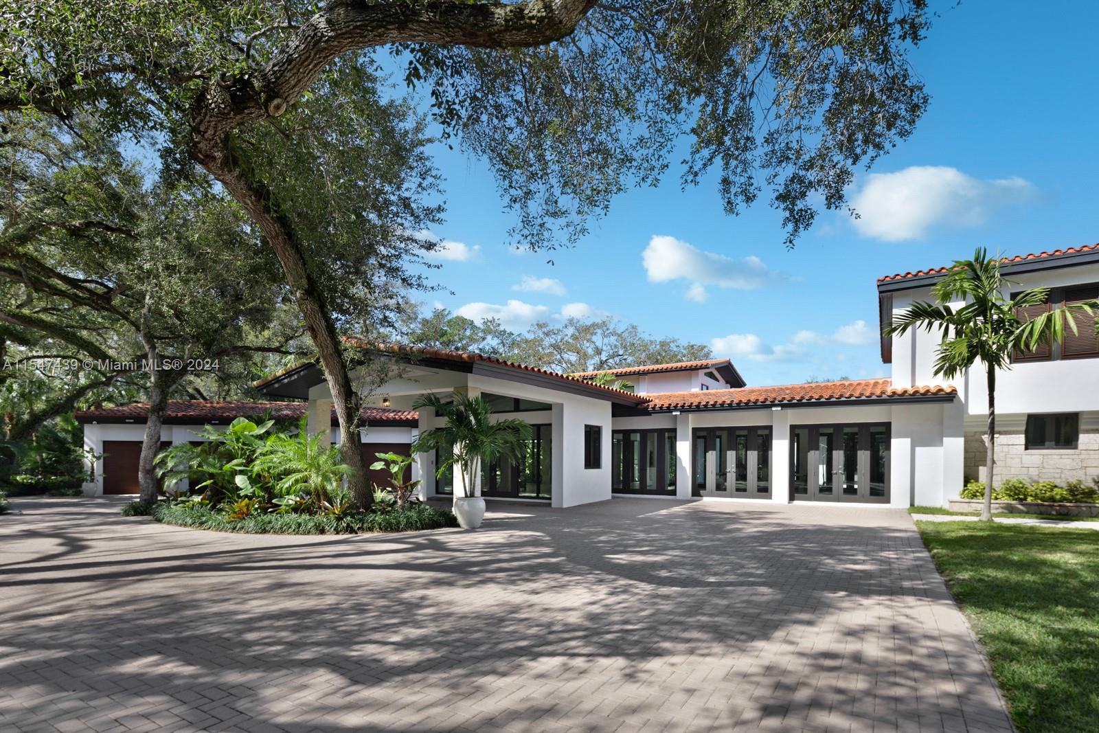 CORAL GABLES WATERWAY - Residential