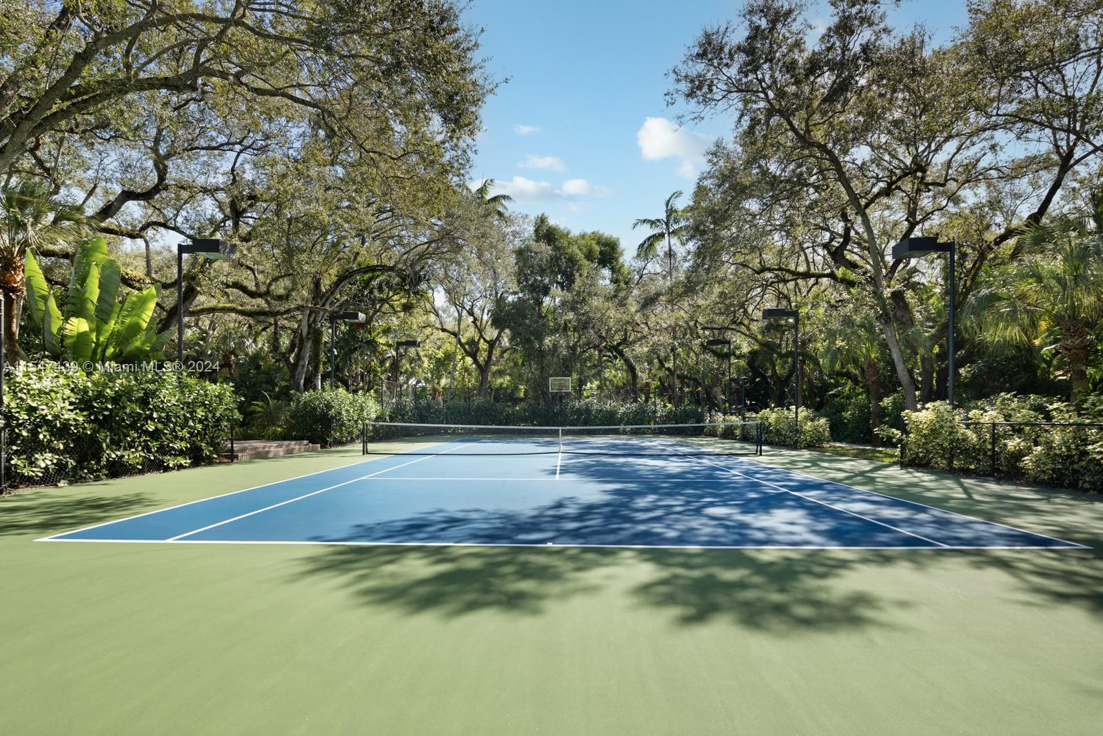 CORAL GABLES WATERWAY - Residential