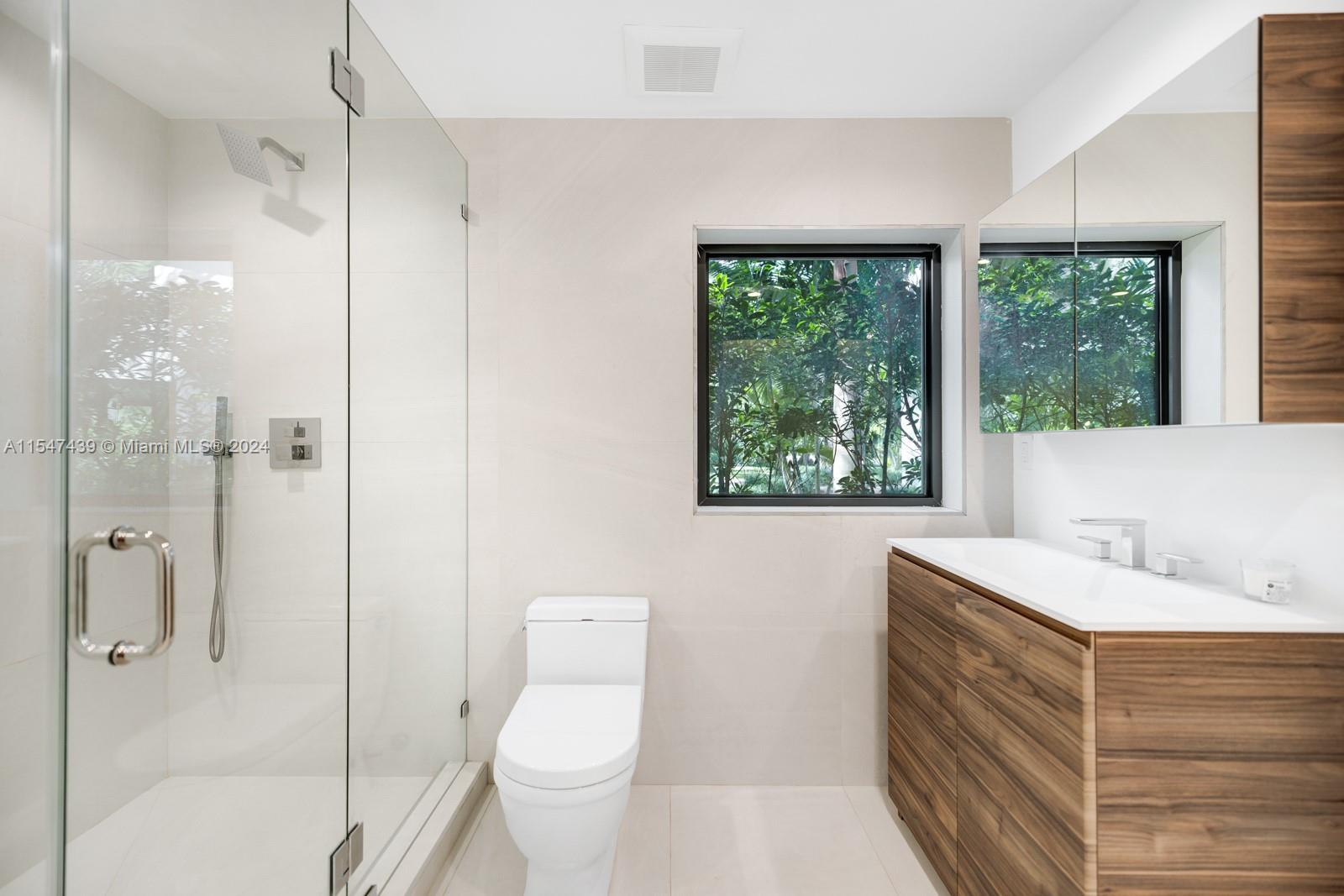 CORAL GABLES WATERWAY - Residential