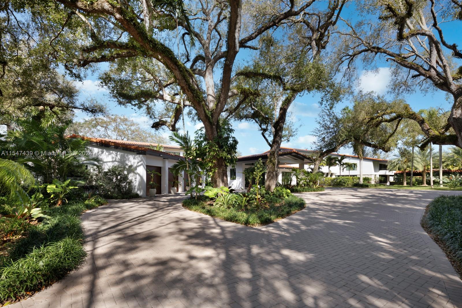CORAL GABLES WATERWAY - Residential