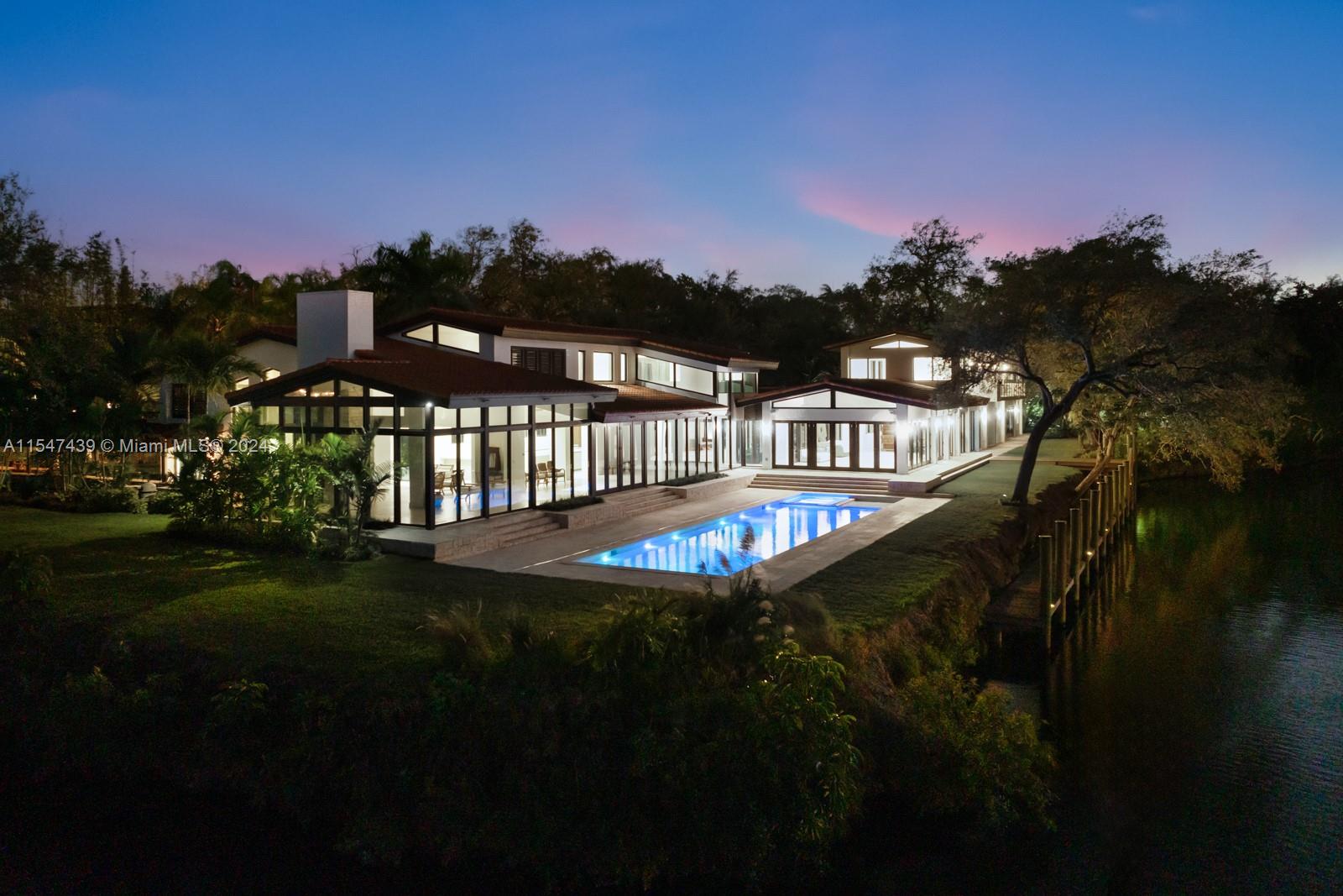 CORAL GABLES WATERWAY - Residential