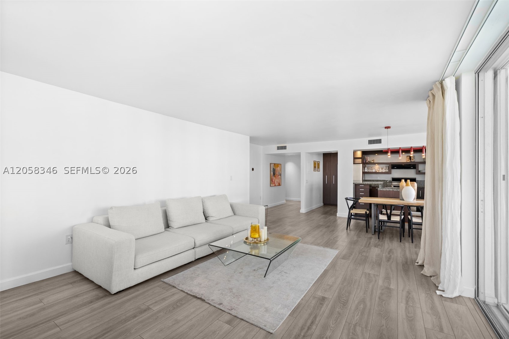 COMMODORE PLAZA CONDO - Residential