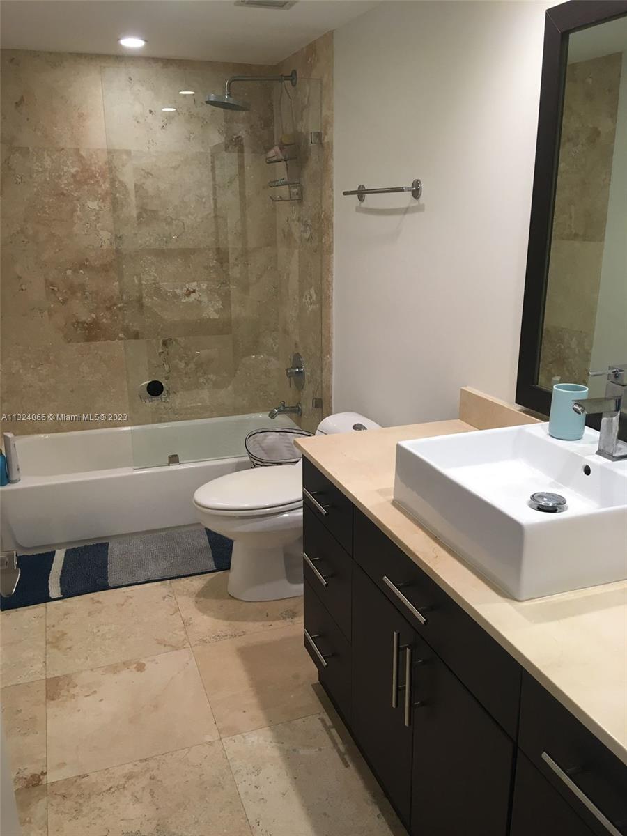 CASA DEL MAR CONDO - Residential Lease