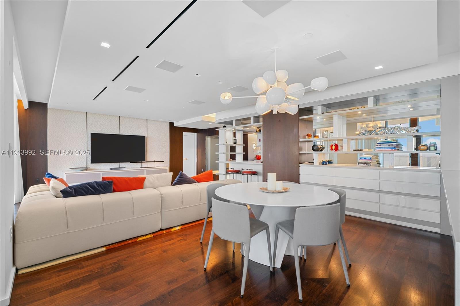 BAL HARBOUR TOWER CONDO - Residential