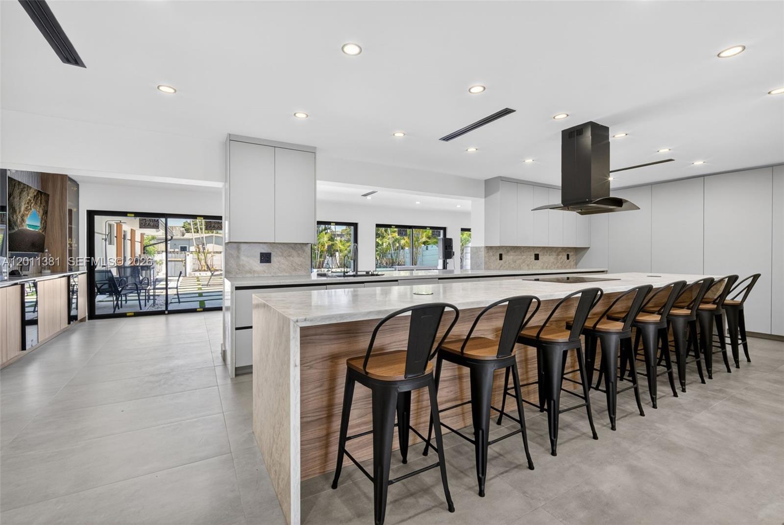 HOLLYWOOD HILLS AMEN PLAT - Residential