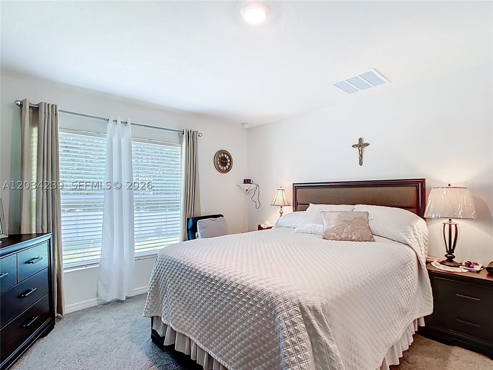 HUNTINGTON RIDGE - Residential