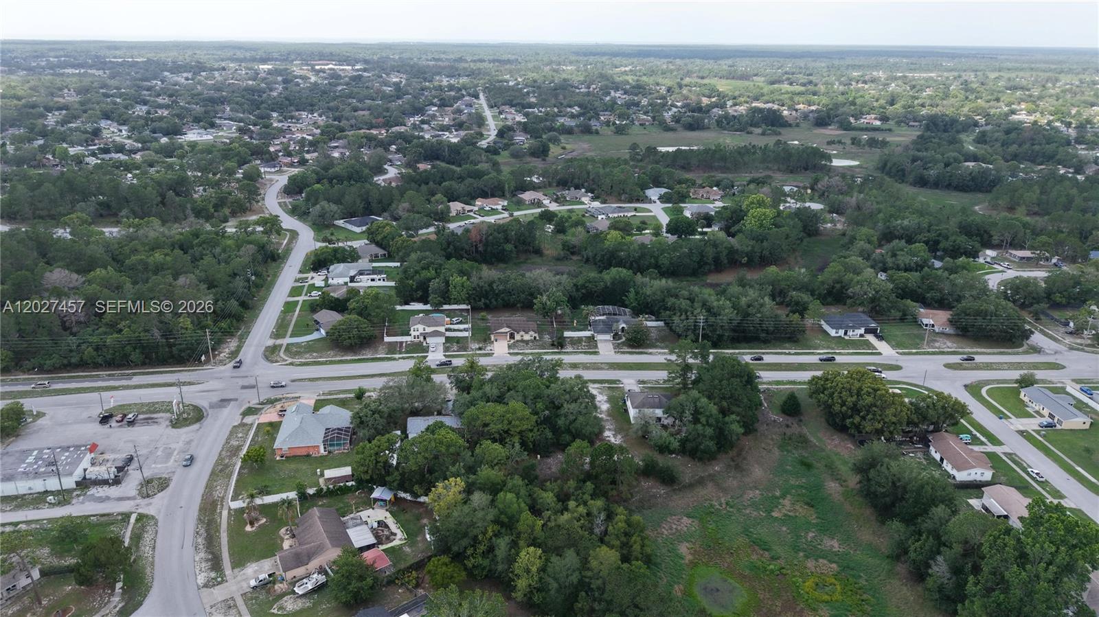 SPRING HILL - Land